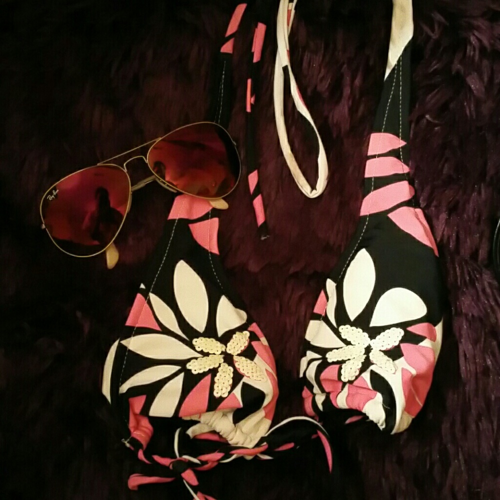 Cute Black/Pink/White Sequin Bikini top